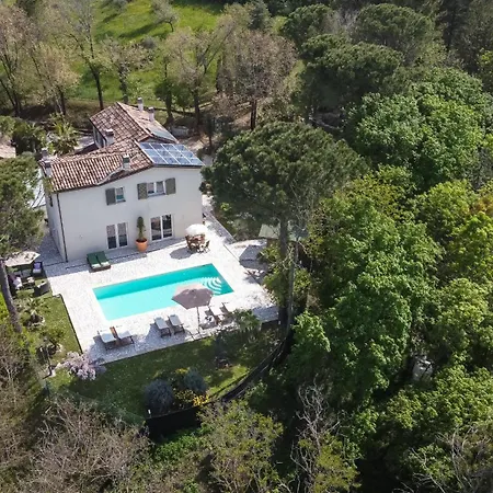 Casa Di Pali 8, Emma Villa Ripe