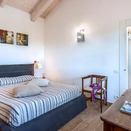 Vila Casa Di Pali 8, Emma